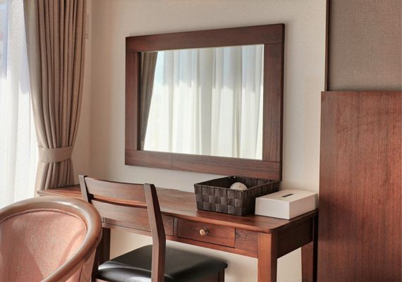 【ホテルタイプ】ツインルーム★女性に嬉しいドレッサー