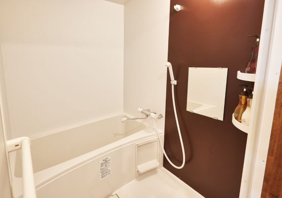 【コンドミニアムタイプ】共通設備★広々バスタブ　旅の疲れをリフレッシュ