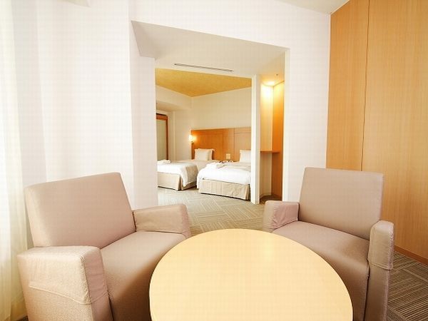 [Experience high quality in Okinawa] Premiere Twin Room【Non-smoking】