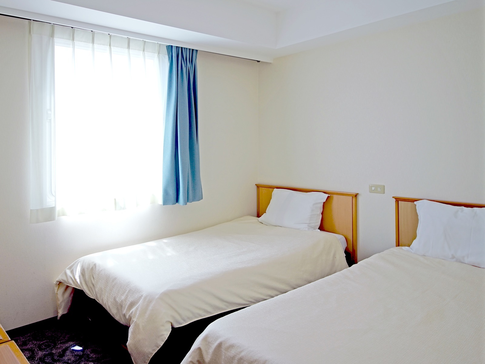 Economy Twin Room (16-18 m²)【Non-smoking】