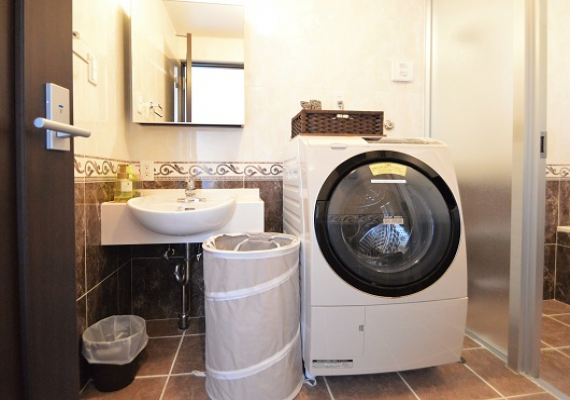 With drum-type washing machine, even consecutive stay is reliable♪
