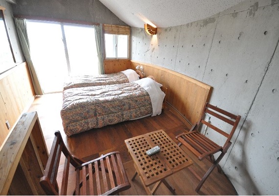 Triple room ① image