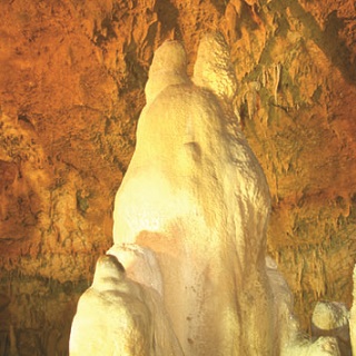 石垣島鍾乳洞見学と漆喰シーサー色付け体験セットプラン