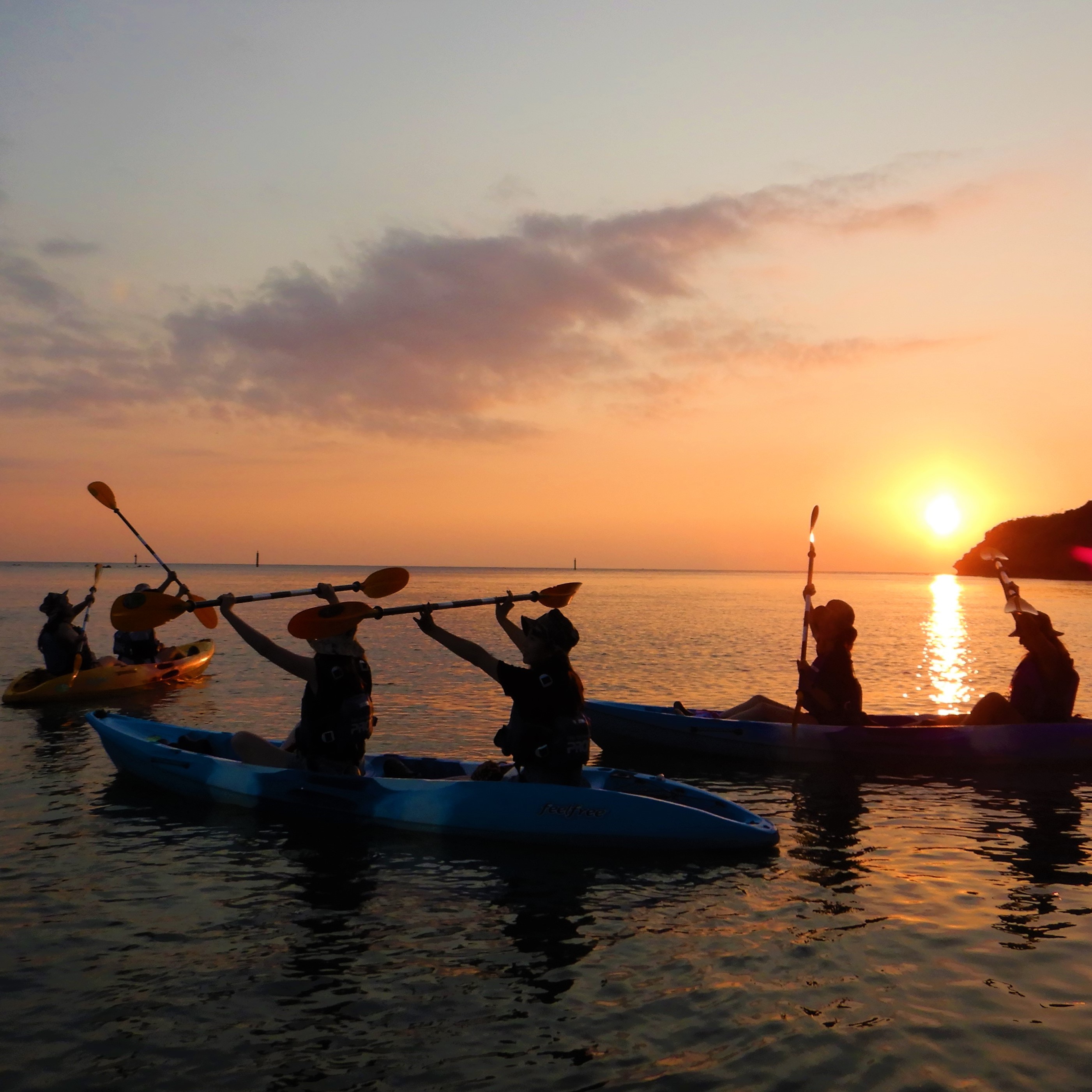 【Group discount】Sunset Kayak Tour.  Good Deal for 4 people or more♪ 