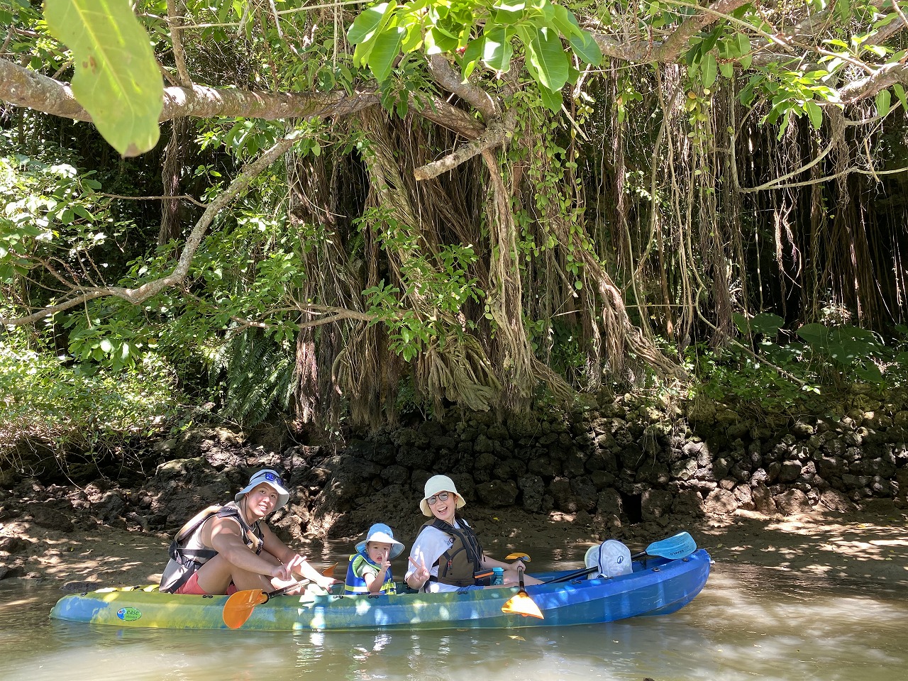 在交通便利的中部地區，來個紅樹林獨木舟之旅吧♪小孩一人免費♪送照片【家庭優惠方案】