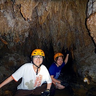 西表島カヌー＆トレッキング＆洞窟探検　ピナイサーラの滝壺