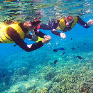 Araha Beach Snorkel! Ride the boat to one of the best snorkle sites!