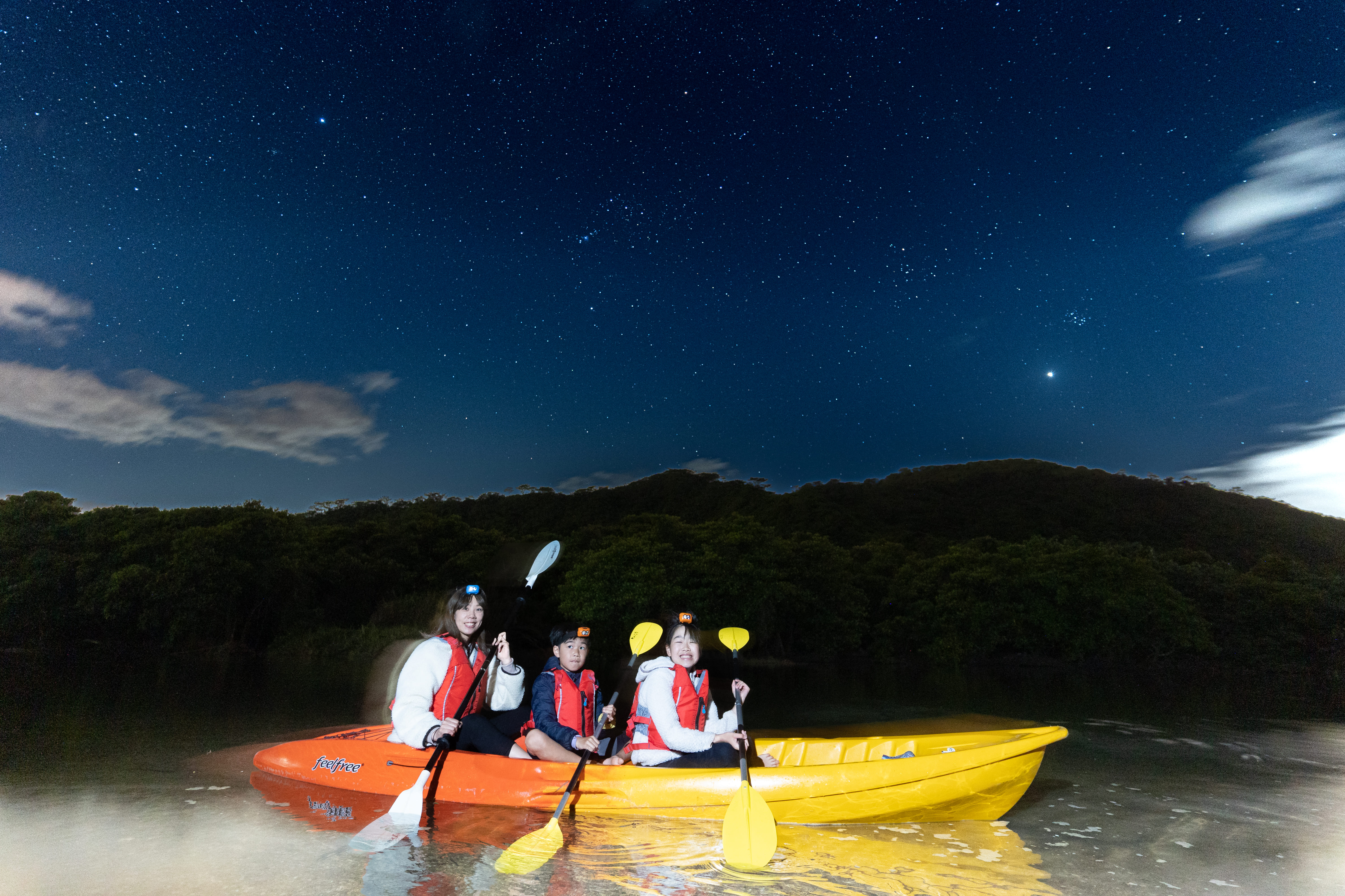 【沖繩・名護】夜間紅樹林獨木舟探險with星空攝影漫步 in Wansaka Oura Park ☆彡（天氣惡劣的情況下：更改日期或全額退款）