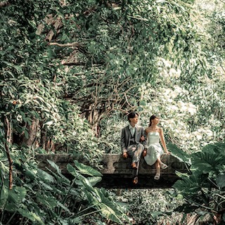 - ウェディングフォト - 宮古島天然ビーチ&グリーンフォト（2ロケ）