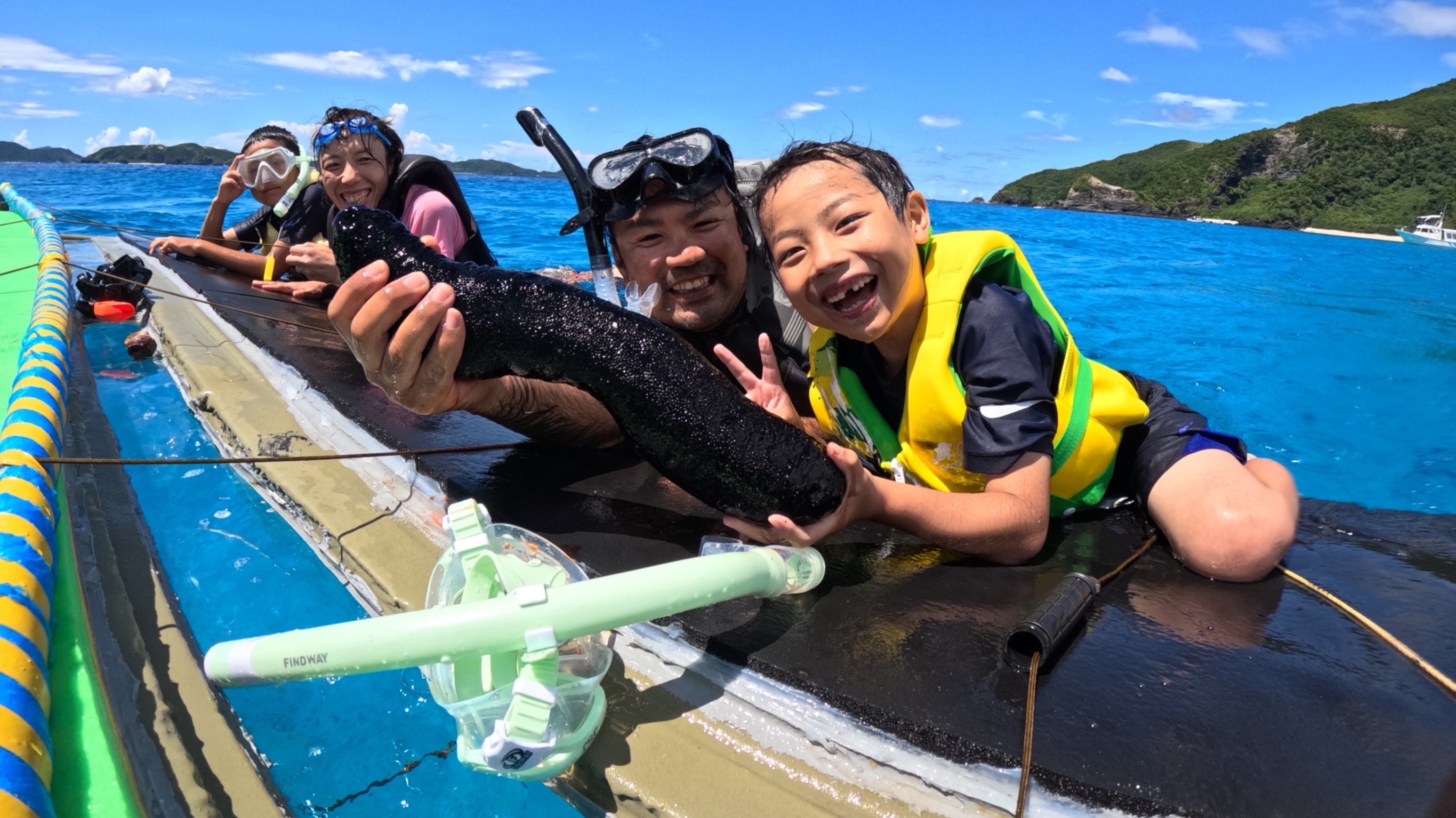 【沖縄・宮古島】シュノーケルツアー・泳げなくても、子供でも大丈夫！ボードに掴まるだけで最高のシュノーケル体験