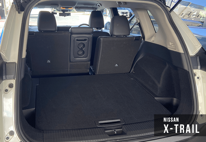 RA class luggagespace img11